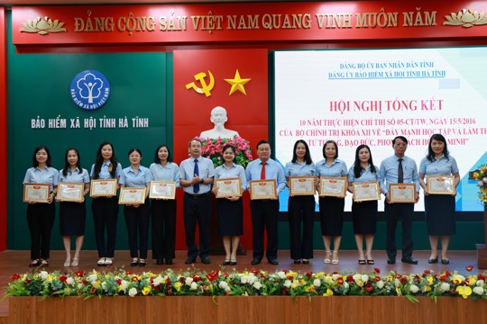 Đảng ủy BHXH tỉnh Hà Tĩnh tổ chức Hội nghị tổng kết 10 năm thực hiện Chỉ thị 05-CT/TW 