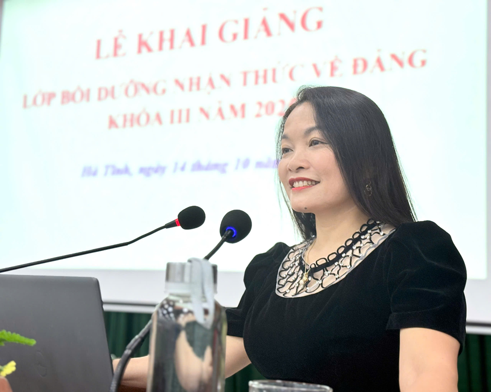 Khai giảng Lớp bồi dưỡng nhận thức về đảng khóa III năm 2025