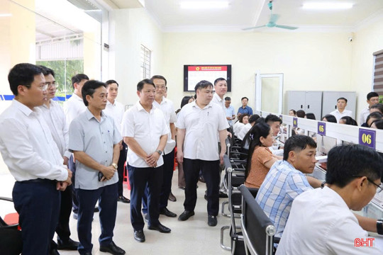 Vận hành thử nghiệm thông suốt trung tâm hành chính công cấp xã tại Hà Tĩnh 