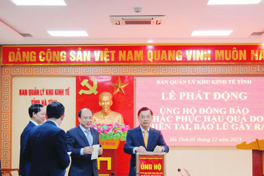 Đảng bộ UBND tỉnh phát động, ủng hộ đồng bào các địa phương bị ảnh hưởng do thiên tai, bão lụt gây ra 