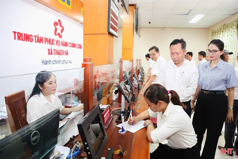 Vận hành thử nghiệm thông suốt trung tâm hành chính công cấp xã tại Hà Tĩnh ảnh 15