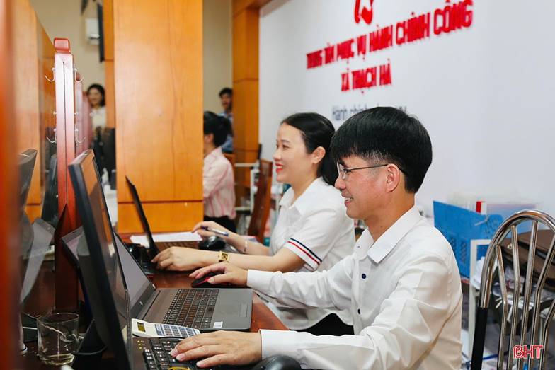 Vận hành thử nghiệm thông suốt trung tâm hành chính công cấp xã tại Hà Tĩnh ảnh 14