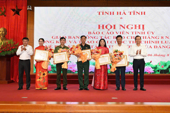 Đảng ủy UBND tỉnh đạt kết quả nổi bật tại Cuộc thi Chính luận bảo vệ nền tảng tư tưởng của Đảng năm 2026 