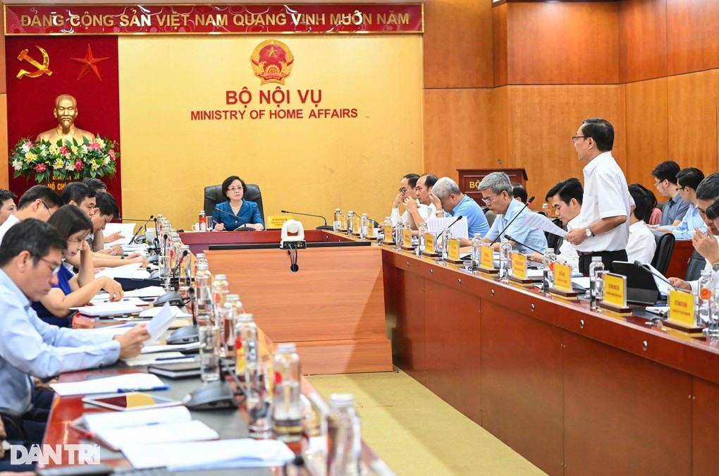 Sẽ đề xuất phương án điều chỉnh lương cơ sở, phụ cấp sau sắp xếp bộ máy