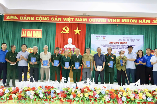 Tuổi trẻ Ủy ban nhân dân tỉnh:  Sôi nỗi chuỗi hoạt động tri ân nhân kỷ niệm 79 năm Ngày Thương binh – Liệt sĩ