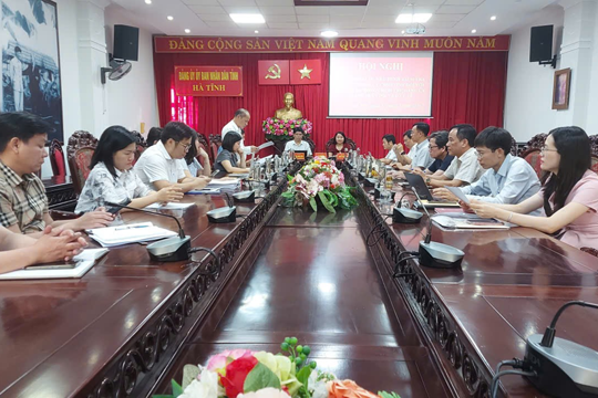 Ban Thường vụ Đảng ủy UBND tỉnh công bố quyết định kiểm tra với 2 đảng bộ cơ sở