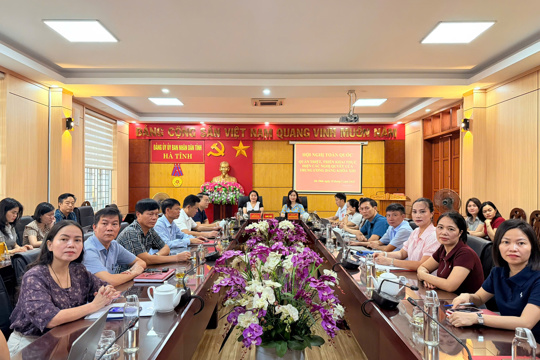 Đảng bộ Uỷ ban nhân dân tỉnh kết nối đường truyền Hội nghị toàn quốc quán triệt, triển khai thực hiện Nghị quyết 66, Nghị quyết 68 của Bộ Chính trị 