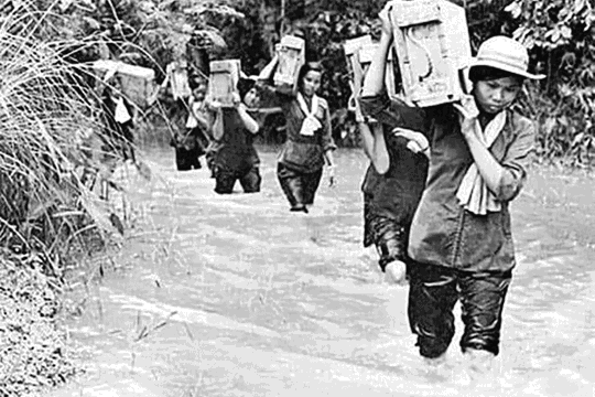 Kỷ niệm 76 năm Ngày truyền thống lực lượng thanh niên xung phong -  Lực lượng thanh niên xung phong trọn đời cống hiến vì Tổ quốc 